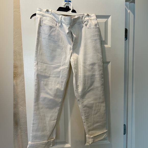 White House Black Market white denim capri’s size 12 - Picture 1 of 3